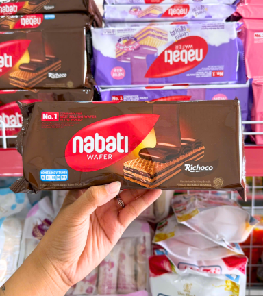 Bánh Kem Xốp NABATI Vị Socola Dạng Thanh Dài 110g - 8993175537346