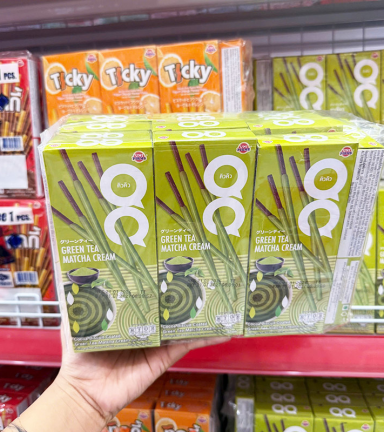 Bánh Que Đũa Phủ Trà Xanh Ticky Uni Firms Lốc 13 Hộp - Màu Xanh Lá - 8858694633002