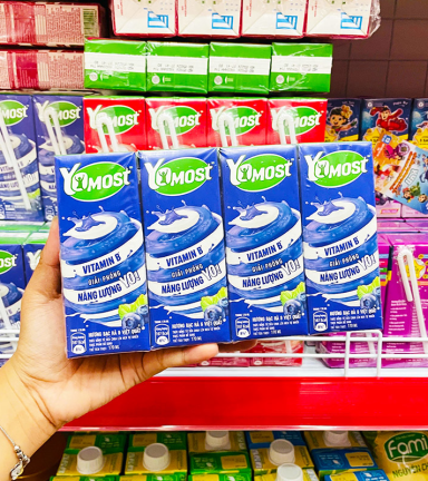 Sữa Chua Uống Yomost Vị Việt Quốc Bạc Hà Lốc 4 Hộp (170ml/Hộp) - 8934841901641