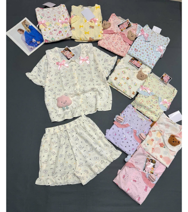 Đồ Bộ Nữ Áo Cổ Sen Tay Ngắn Quần Đùi Họa Tiết Đáng Yêu Vải Cotton Hàn Mịn Mát Size 45-62kg - DBOR0010