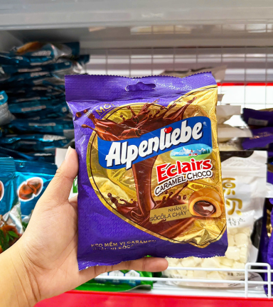 Kẹo Mềm ALPENLIEBE Vị Caramen Nhân Socola Chảy Bịch 63,7g - 8935001720003