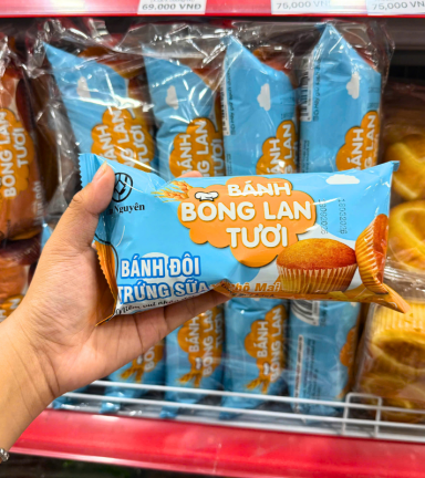 Bánh Bông Lan Tươi Trứng Sữa Kim Nguyên Vị Phô Mai 60g - Bịch Xanh Dương - 8938550176048