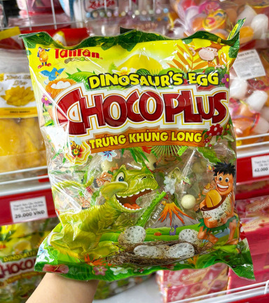 Kẹo Trứng Khủng Long Socola Tân Tân 96g - 8936101342461