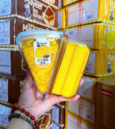 1 Cái Bánh Bông Lan Tam Giác Mayeef Vị Phô Mai - 6933661511797