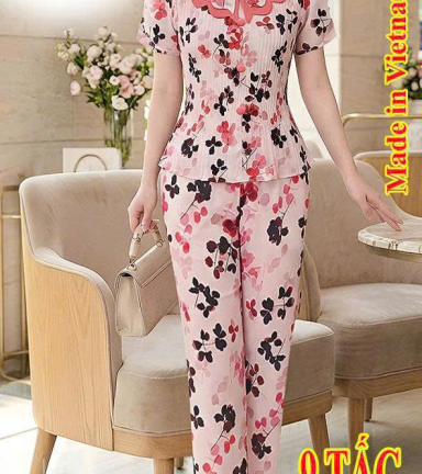 Đồ bộ nữ tay ngắn quần 9 tấc dập ly KU-0526 - DBOR0229