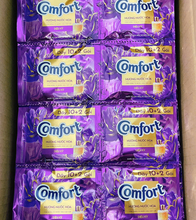 Dây 12 Gói Nước Xả Vải Comfort Hương Nước Hoa Diệu Kỳ 18ml/Gói - Màu Tím - 8934868198291