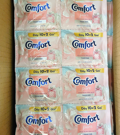 Dây 12 Gói Nước Xả Vải Comfort Hương Thanh Nhã Thơm Mát 18ml/Gói - Màu Hồng Phấn - 8934868142140
