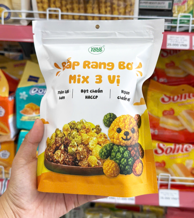 Bắp Rang Bơ Mix 3 Vị Yolo Food 100g - 8936208939243