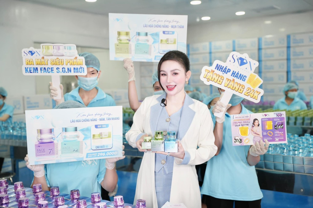 Giải mã sức hút cực mạnh của Face Son mới