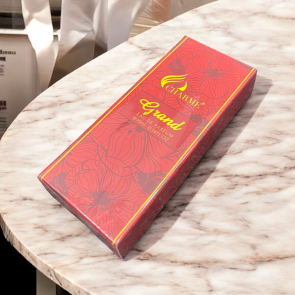 Charme Grand có mùi hương tuyệt vời như một cô nàng xinh đẹp