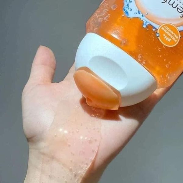 Dung Dịch Vệ Sinh Phụ Nữ Femfresh Intimate Skin Care Daily Wash 250ml