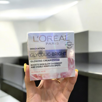 5998 25448 kem duong loreal dem phu photoroom 20241016113614 20241019162249