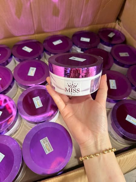 Kem Body Miss Tím Dưỡng Trắng Da 170gr