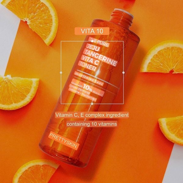 Toner Jeju Tangerine Vita C PrettySkin là nước hoa hồng chiết xuất từ những quả quýt tươi mới