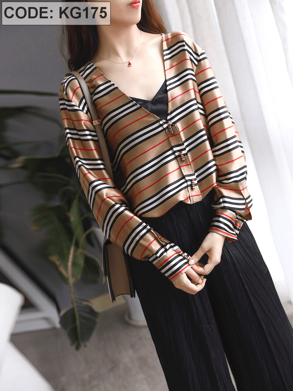 Địa chỉ sỉ áo khoác vải phi lụa sọc nâu