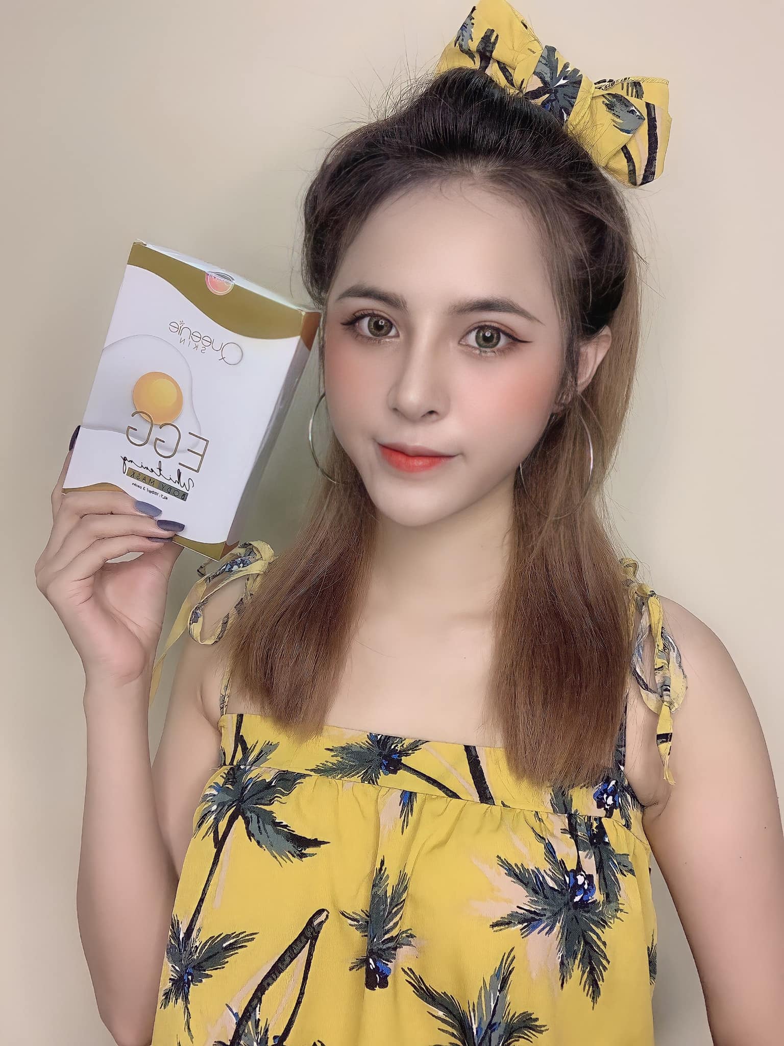 Set tắm trắng trứng QUEENIE SKIN tắm đến đâu trắng đến đó