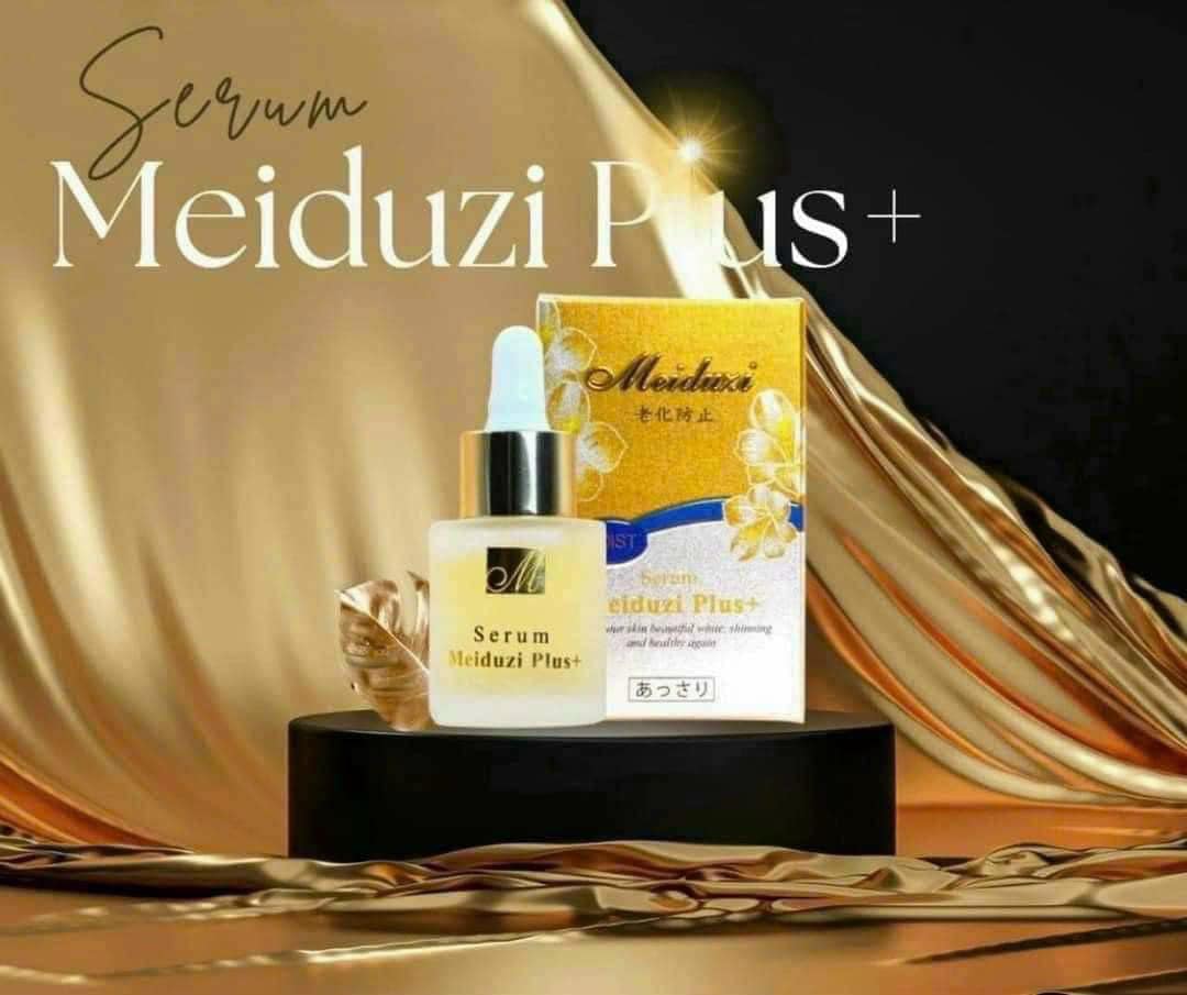 Một lớp mỏng Serum HD giúp bạn có thể tự tin đi ăn đi chơi cùng bạn bè mà Không cầu kì đâu đấy nhé