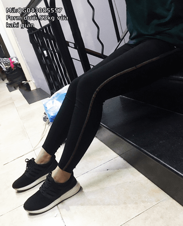 Quần kaki nữ co giãn viền sọc xanh lá đỏ